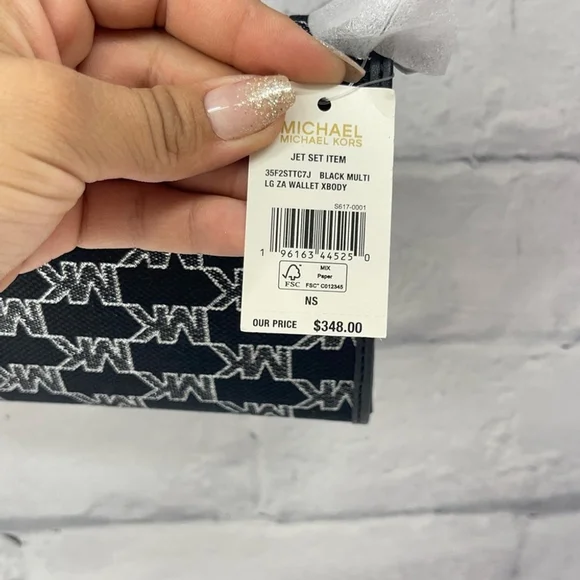 Michael Kors Large Zip Around Wallet Crossbody Bag Silver Black Metallic Logo - Picture 6 of 9